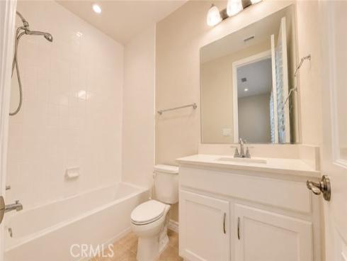 126  Cordial  , Irvine, CA
