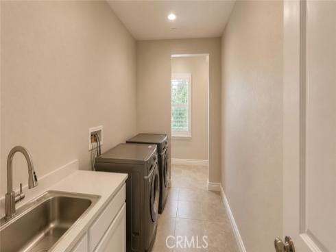 126  Cordial  , Irvine, CA