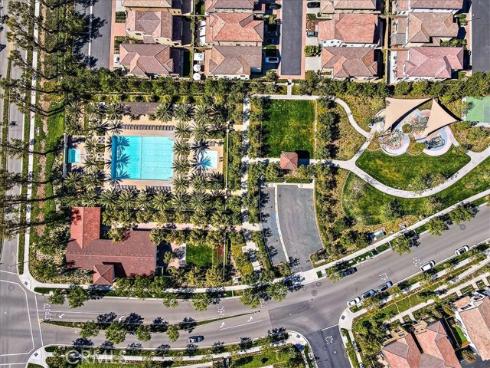 126  Cordial  , Irvine, CA