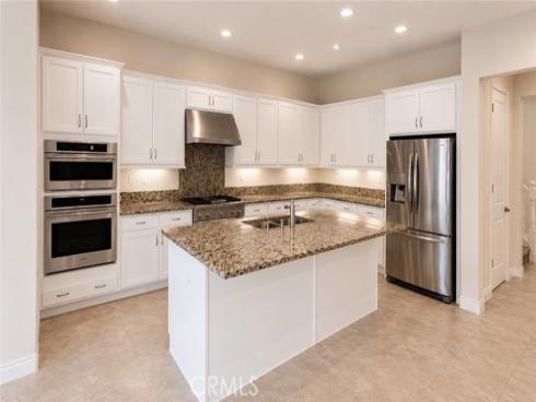126  Cordial  , Irvine, CA