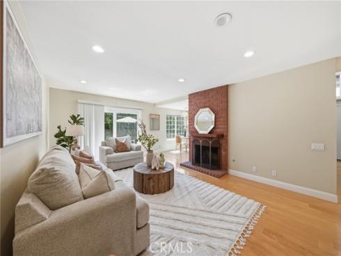 5 Eden , Irvine, CA