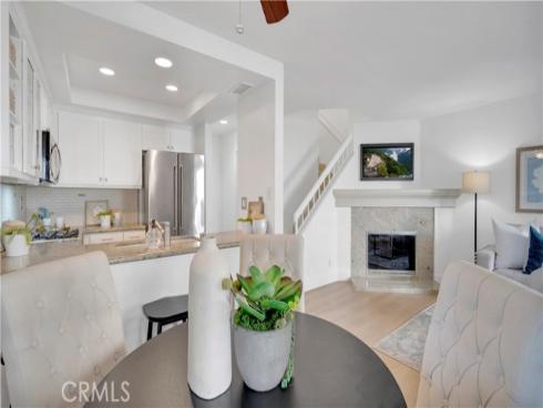 24  Christamon  , Irvine, CA