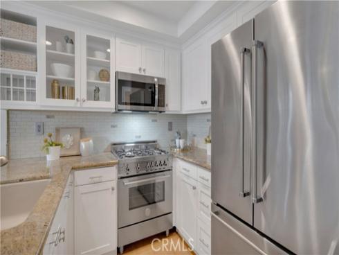 24  Christamon  , Irvine, CA