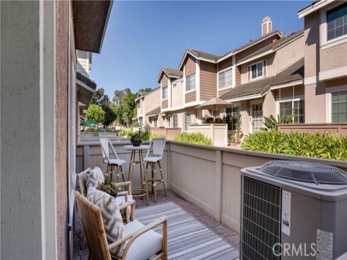 24  Christamon  , Irvine, CA