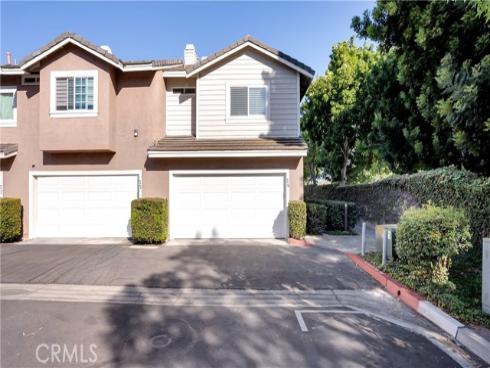 24  Christamon  , Irvine, CA