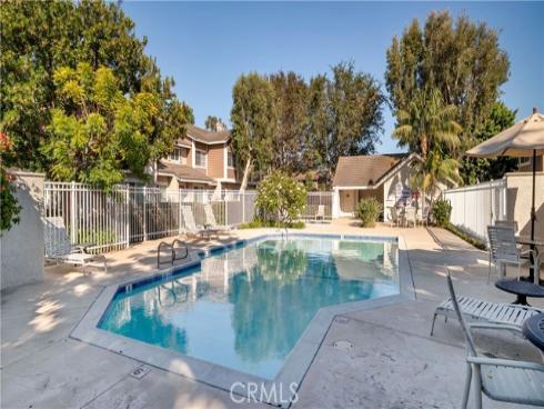 24  Christamon  , Irvine, CA