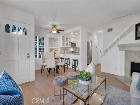 24  Christamon  , Irvine, CA