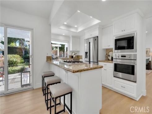 32 Deerwood E , Irvine, CA