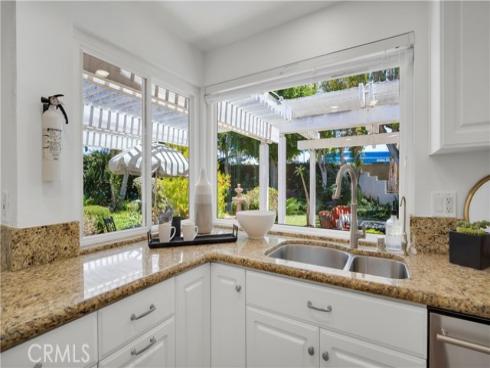 32 Deerwood E , Irvine, CA