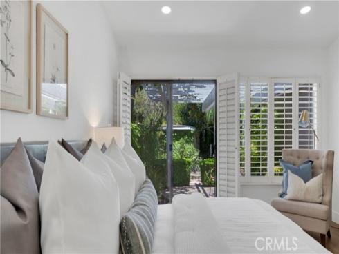 32 Deerwood E , Irvine, CA