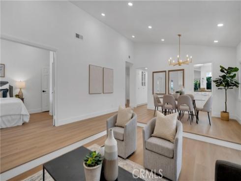 32 Deerwood E , Irvine, CA