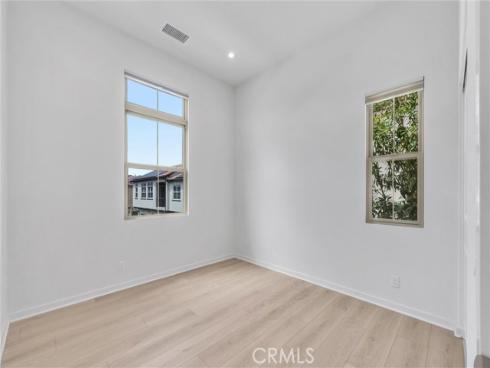220  Ashby  , Irvine, CA
