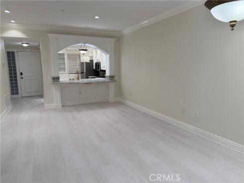 2253  Martin  , Irvine, CA