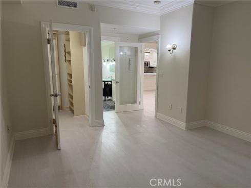 2253  Martin  , Irvine, CA