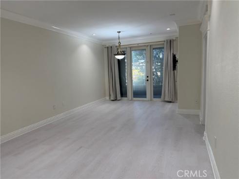 2253  Martin  , Irvine, CA