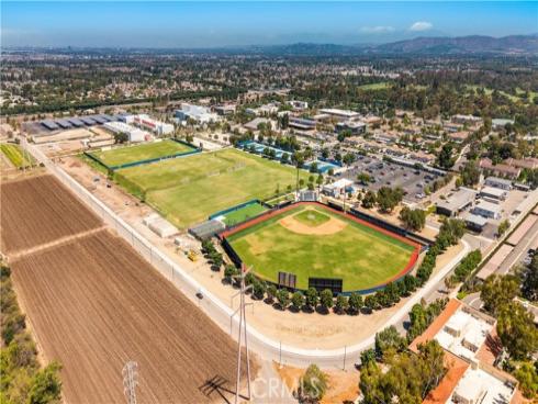 2 Staghorn , Irvine, CA