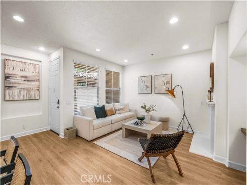 98 Sarabande , Irvine, CA