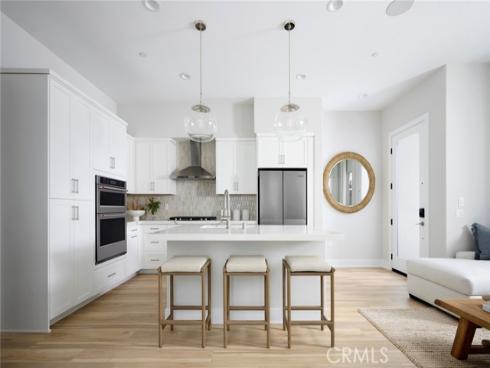 171  Moody  , Irvine, CA