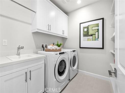 63 Lugano , Irvine, CA
