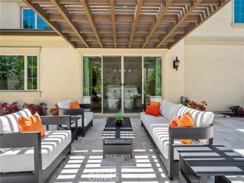 63 Lugano , Irvine, CA