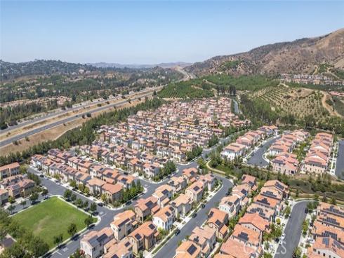 63 Lugano , Irvine, CA