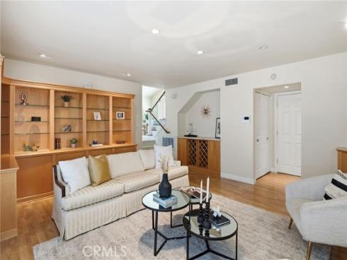 14501 Larch Avenue, Irvine, CA
