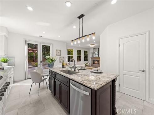 2  Conifer  , Irvine, CA