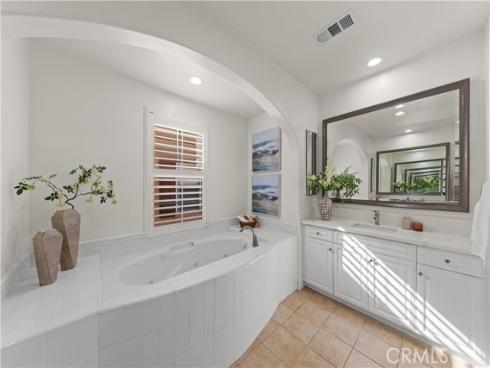 2  Conifer  , Irvine, CA