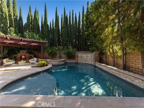 2  Conifer  , Irvine, CA
