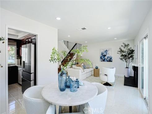 8 Fuchsia , Irvine, CA