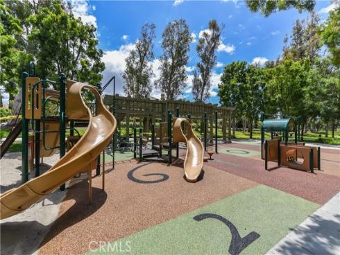 22 Maywood , Irvine, CA