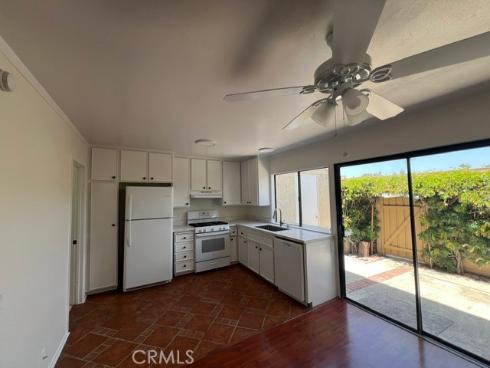 31 Meadowgrass , Irvine, CA