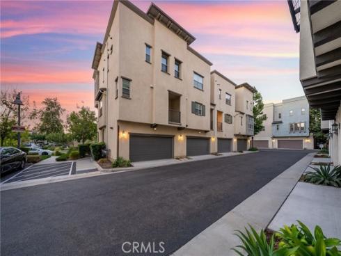 250 Cultivate , Irvine, CA