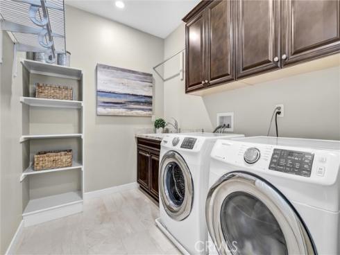 105  Rake  , Irvine, CA