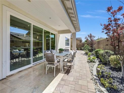 105  Rake  , Irvine, CA