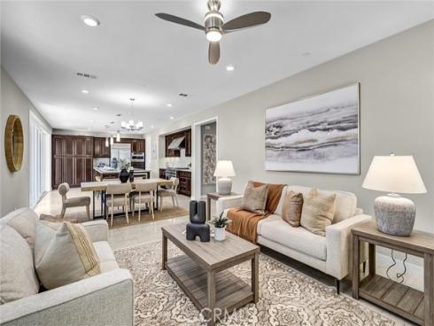 105  Rake  , Irvine, CA