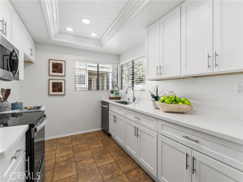 39 Tarocco , Irvine, CA