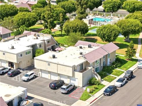 66 Golden Glen 4 Street, Irvine, CA