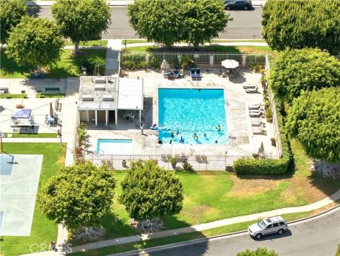 66 Golden Glen 4 Street, Irvine, CA