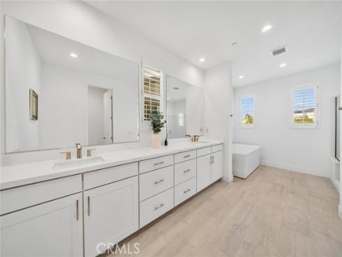 112 Sentosa , Irvine, CA