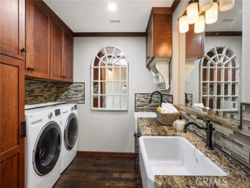 17 Deerwood , Irvine, CA