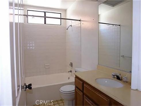 15 Mecklenberg , Irvine, CA