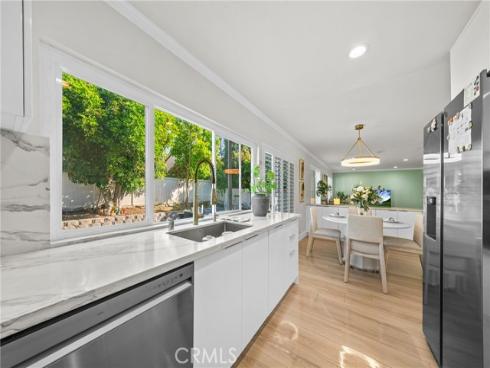 6  Blazing Star  , Irvine, CA
