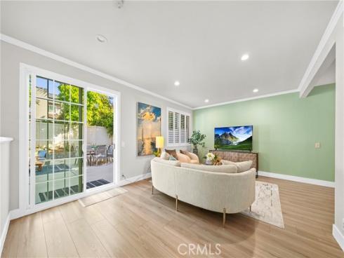 6  Blazing Star  , Irvine, CA