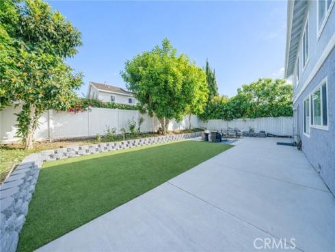 6  Blazing Star  , Irvine, CA