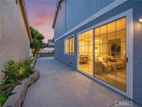 6  Blazing Star  , Irvine, CA