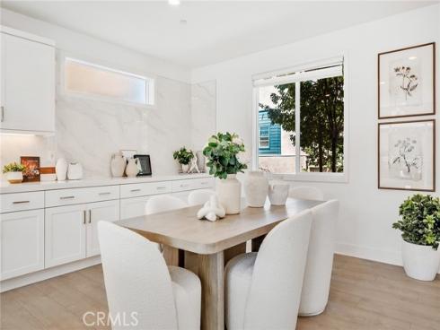 174 Sash , Irvine, CA