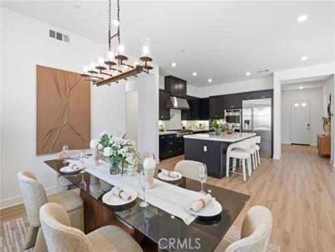 512 Cultivate , Irvine, CA