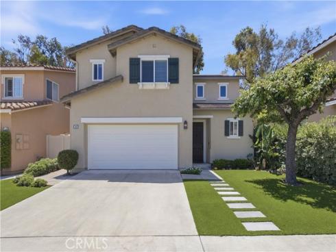 102 Millbrook , Irvine, CA