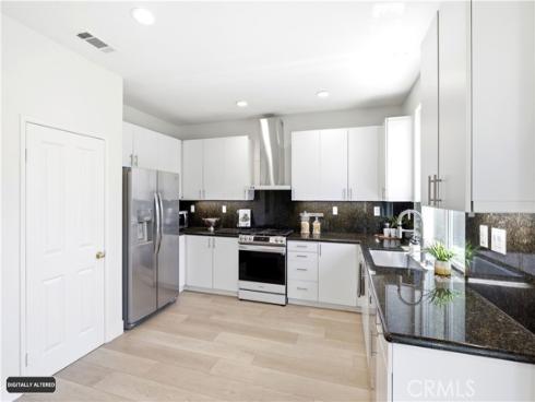 102 Millbrook , Irvine, CA